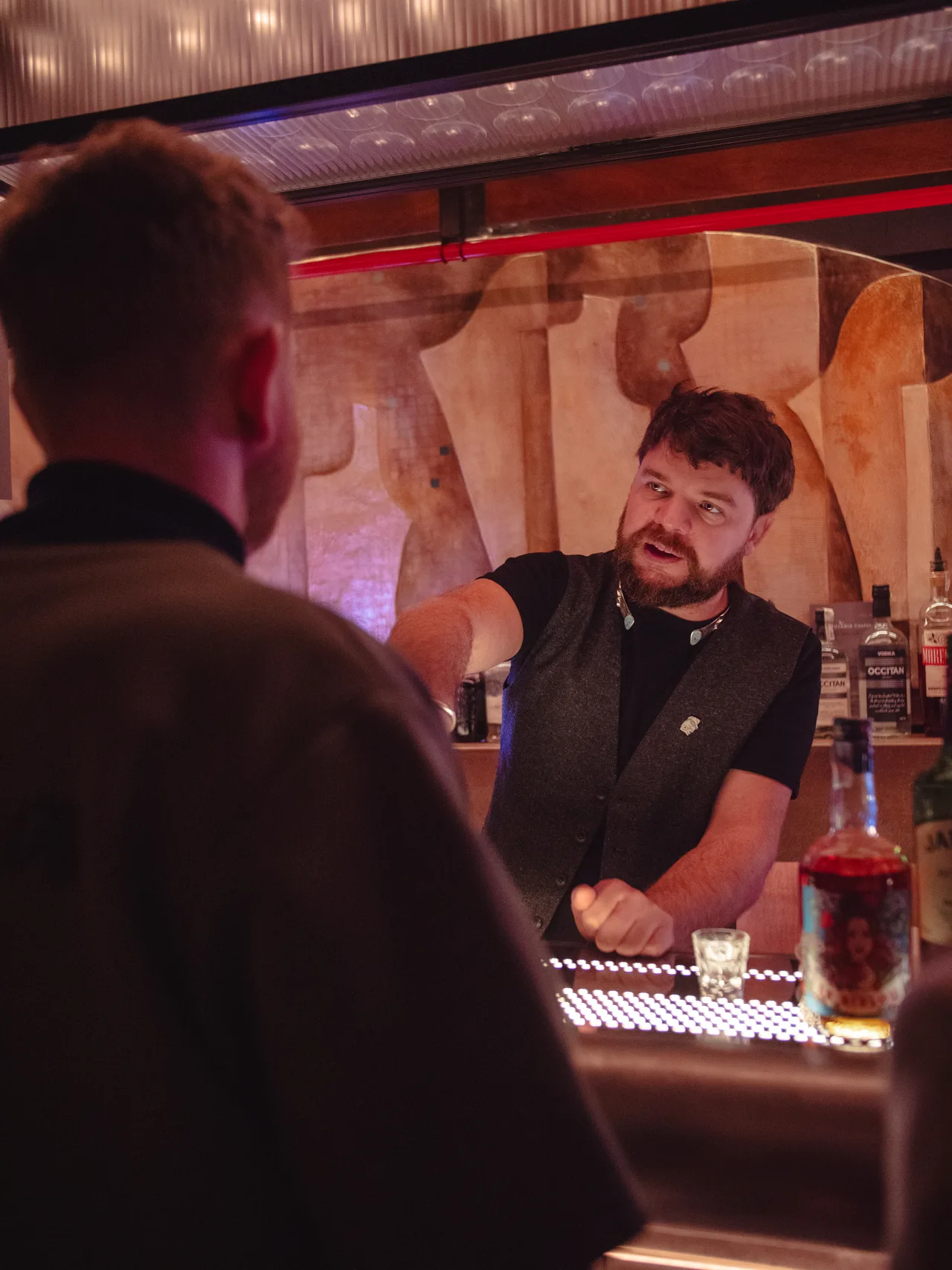 A conversation with the bartender at Shotăria.